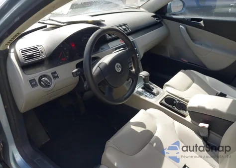 2006 Volkswagen Passat 2.0T/Value Edition z USA, uszkodzony, nr VIN WVWAK73C06P141096